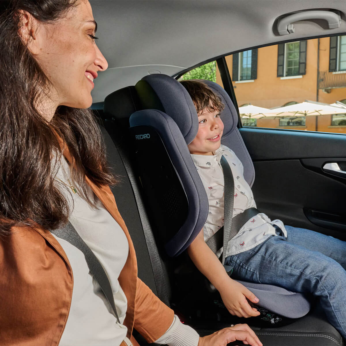 汽車安全座椅 (3~12歲 / 100~150cm)