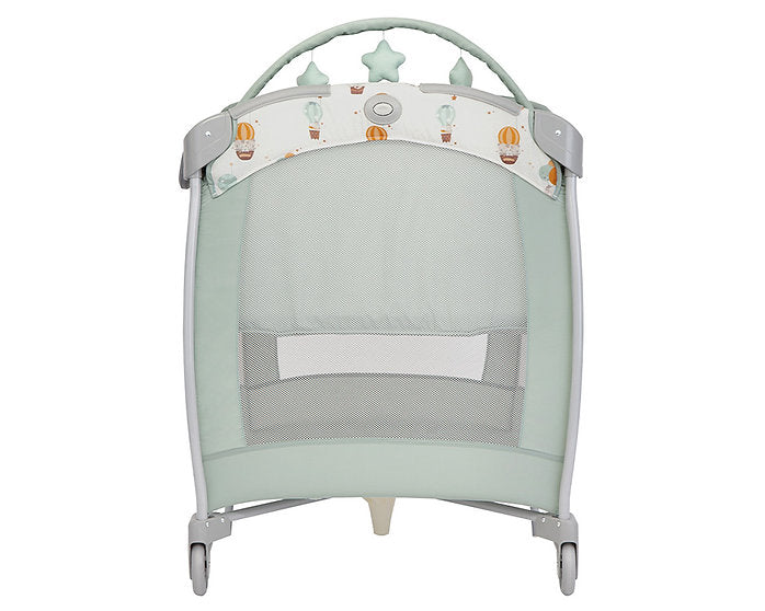 美國 Graco Contour® Electra 安撫遊戲床連更換台 - 空中漫遊 (初生 ~ 3歲 / 15kg) 簡單按鍵收摺設計 | 收納袋方便攜帶