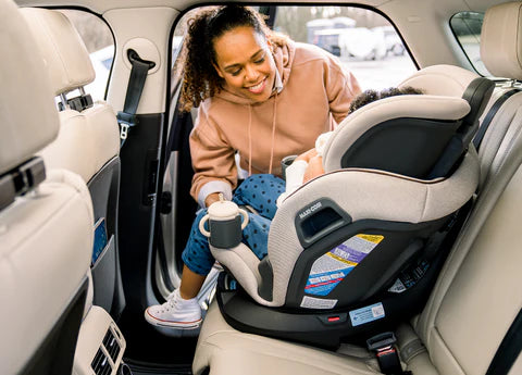荷蘭 Maxi Cosi Emme 360 ALL IN ONE 可旋轉 汽車座椅 - 午夜黑 (初生~10歲 | 安全帶或Latch接口固定)