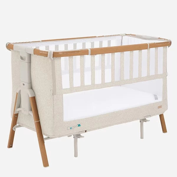 英国Tutti Bambini Cozee XL 床边婴儿床和婴儿床- 胡桃木/米色(适合0至2岁)
