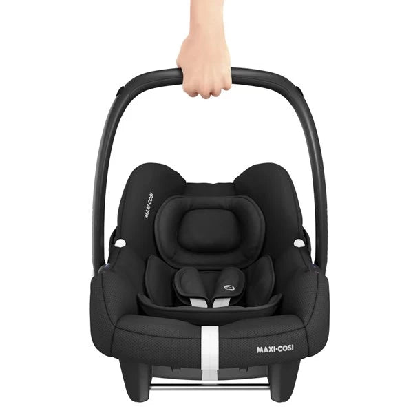 Maxi Cosi CabrioFix i-Size Infant Car Seat - Black (Birth to 12 months / 40-75cm / 0-12kg)