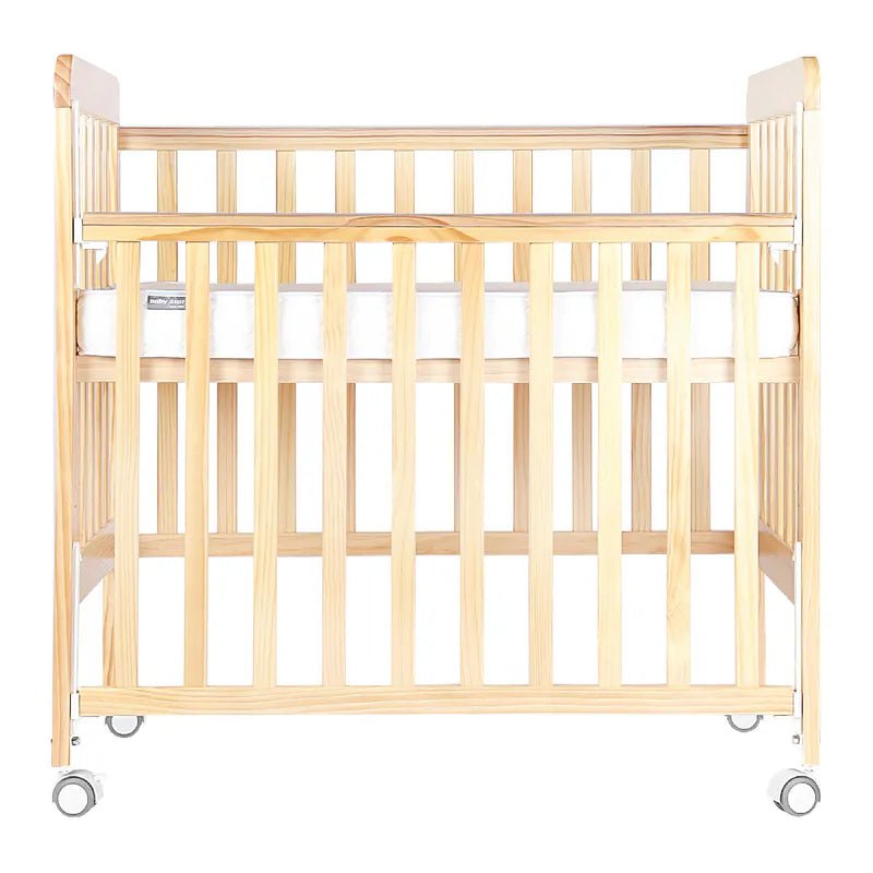 Baby Star Medi 嬰兒木床 (包括3” 床褥) – 原木色 / 白色 | 紐西蘭松木 | 長99 x 闊61 x 高96.3厘米 - RB Baby 嬰幼兒用品店