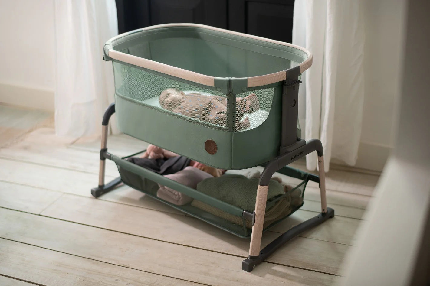 荷蘭 Maxi Cosi Iora Air 2合1 嬰兒伴睡床 - 灰色 (適合0-6個月 | 可調較高度及左右滑動)