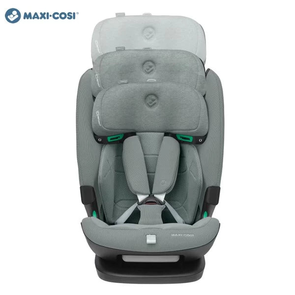 Maxi-Cosi Nomad Plus Foldable Portable Car Seat - Black (15 months to 4 years | One-touch fold for easy portability) 