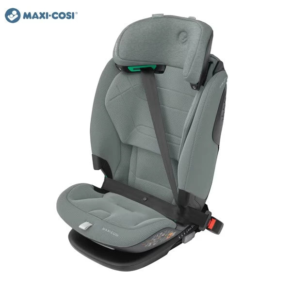 Maxi-Cosi Nomad Plus Foldable Portable Car Seat - Black (15 months to 4 years | One-touch fold for easy portability) 