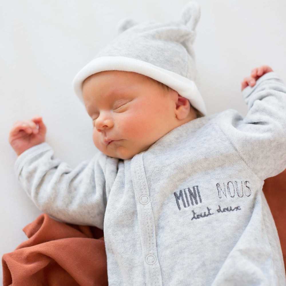 法國 Trois Kilos Sept 初生嬰兒 6 件套裝禮盒 (灰色) 🎁Baby Shower 送禮暖心首選！