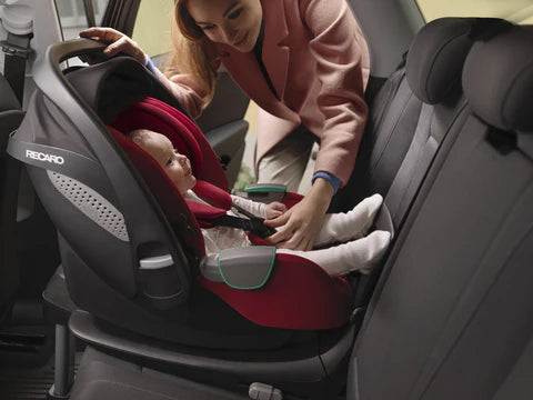 Recaro Salia 125 Car Seat - Blue (Birth to 7 Years / 0 to 25kg / 40 to 125cm) 