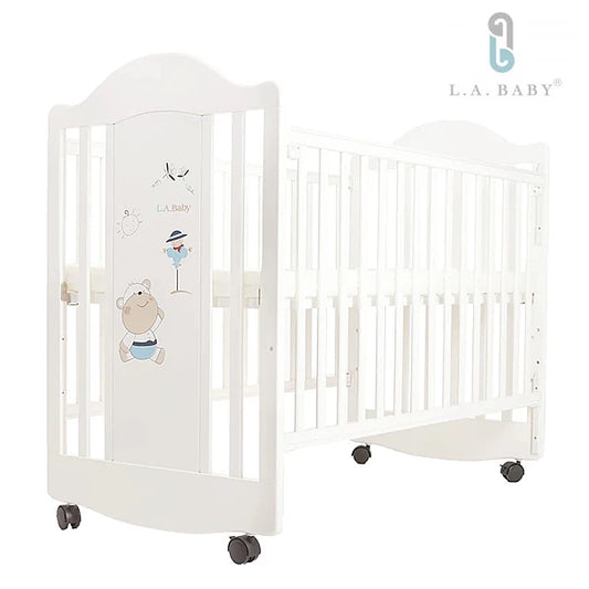 美國 LA Baby 歐洲款 嬰兒木床 15010 - 白色 (L125.7 x W66 x H104 cm) 🌟新西蘭松木 | 不包床褥