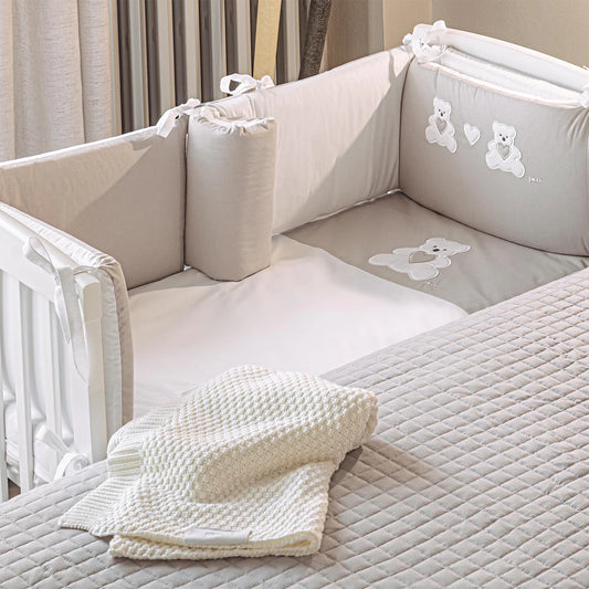 Italian Picci Lella Crib (Includes Original Mattress) L95 x W52.5cm | 3 Height Adjustable Positions